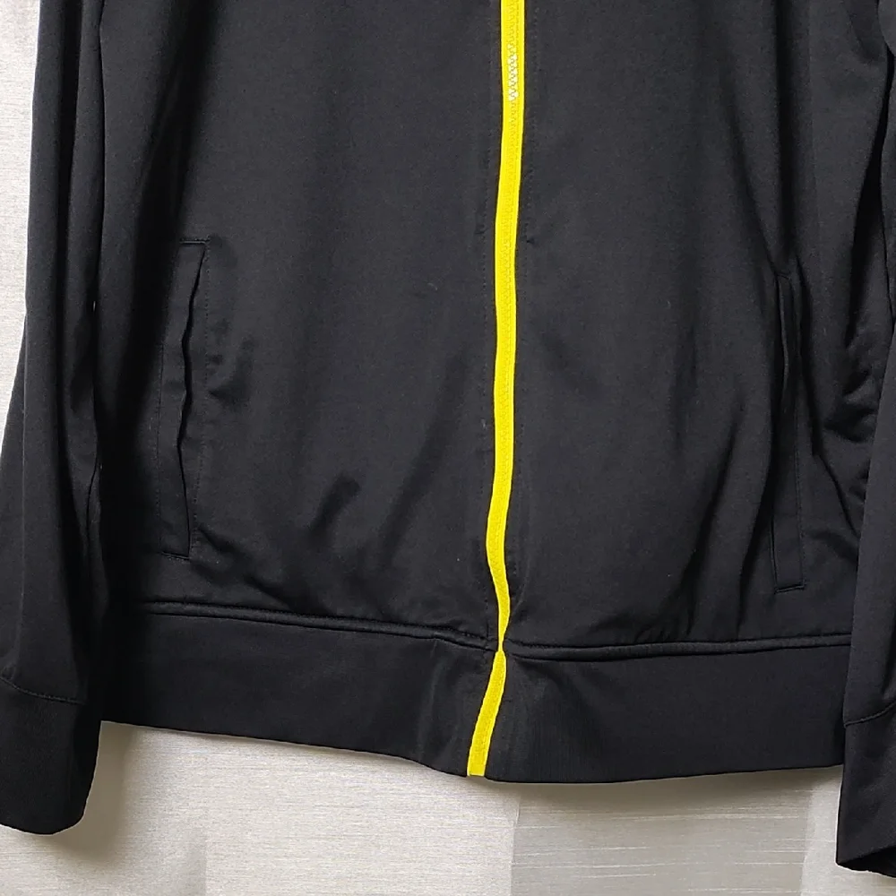 Beachbody P90 Black and Yellow‎ Performance Jacket